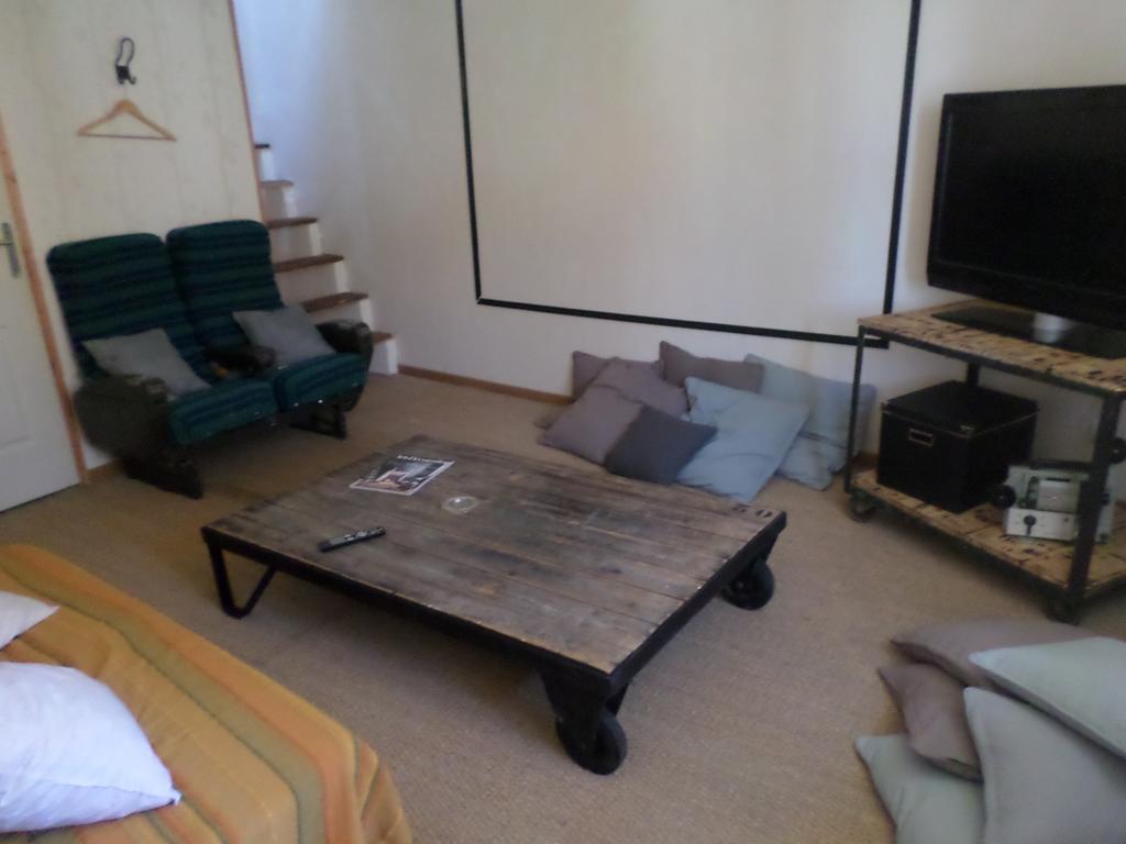 Villa L'Atelier Du Creusot Le Creusot Zimmer foto